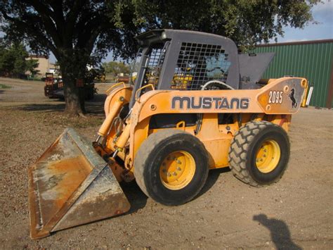 mustang 2095 skid steer specifications|used mustang steer for sale.